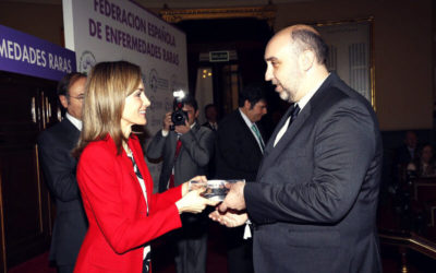 El Dr. Cobaleda, premio FEDER 2015 a la investigación en enfermedades raras