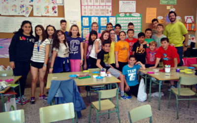 Alumnos/as del CEIP Antonio Hernández de Móstoles colaboran con la AESWH